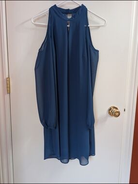 BCX Teal-Blue Long Sleeve Cold-Shoulder Shift Dress
